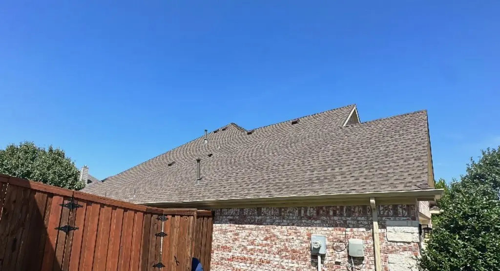 Completed roof replacement project in Rolla